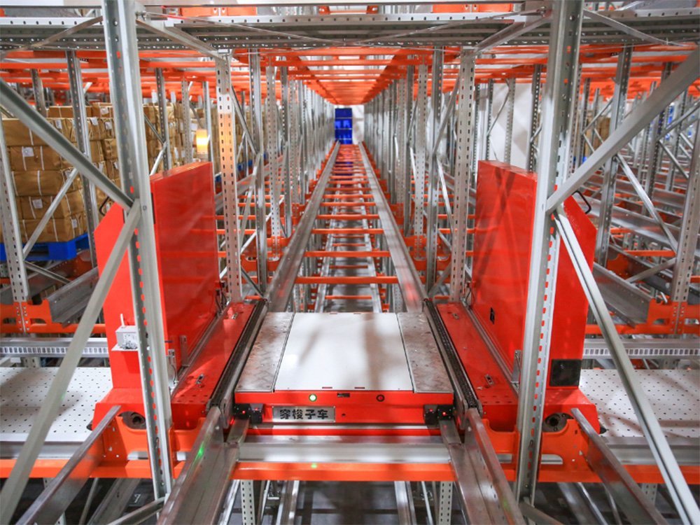 Shuttle Cart Close-up
